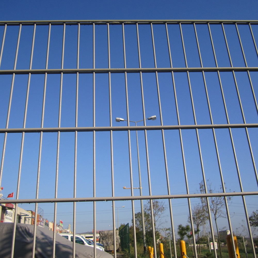 Double Wired Fences, Galvanized Fence In Turkey